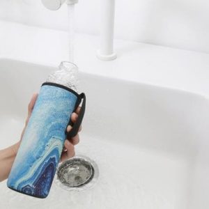 Kikkerland Skleněná láhev na vodu s modrým achátem 600 ml - 2
